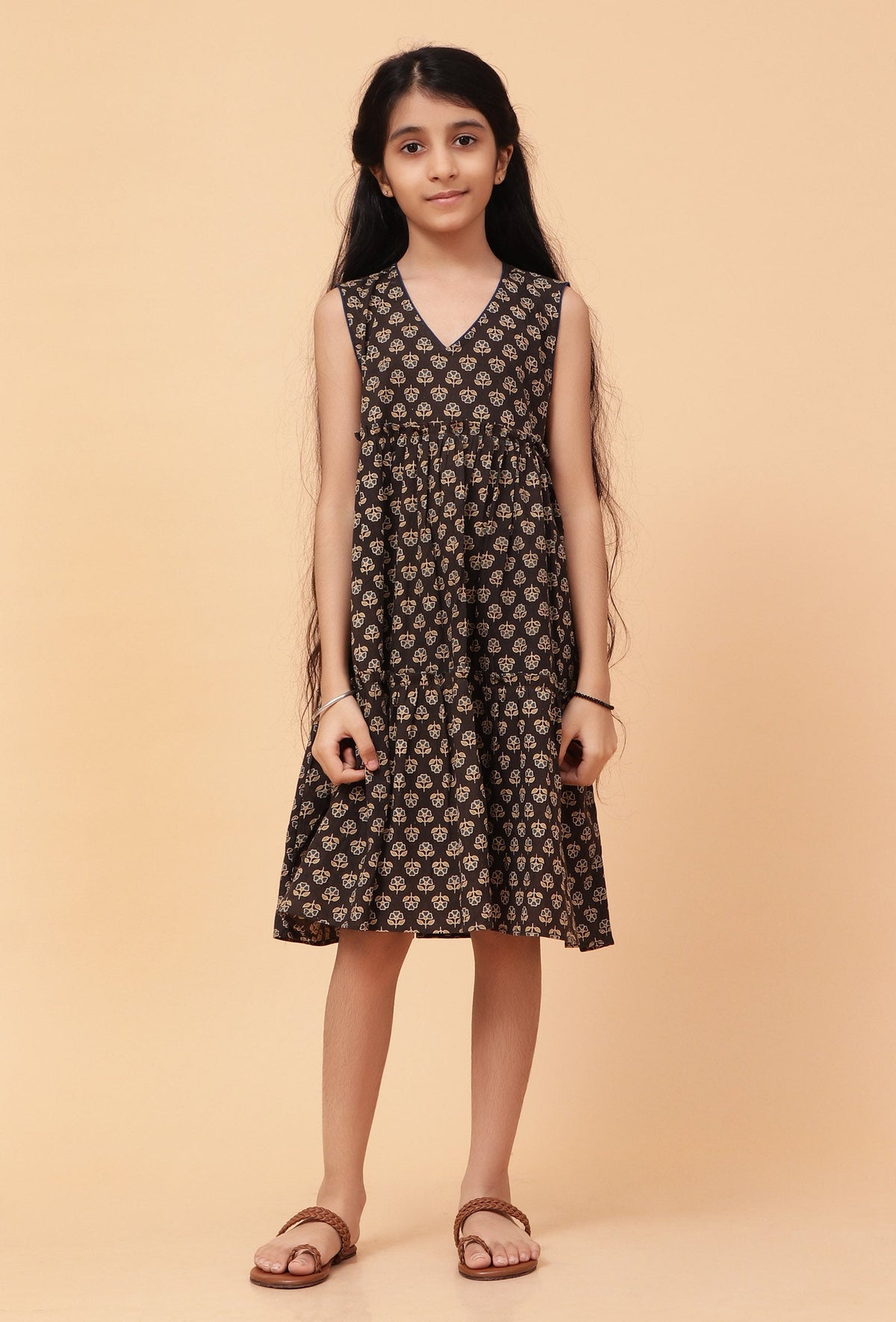 Edie Black Ajrakh Print Cotton Dress サイズ 6〜7歳
