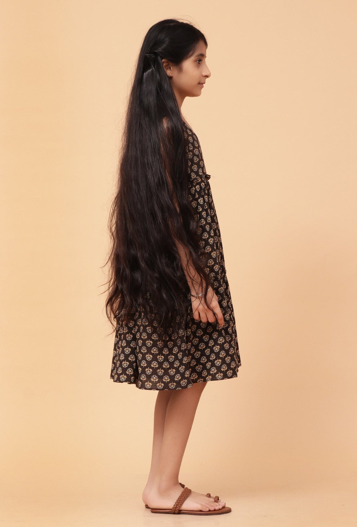 Edie Black Ajrakh Print Cotton Dress サイズ 6〜7歳