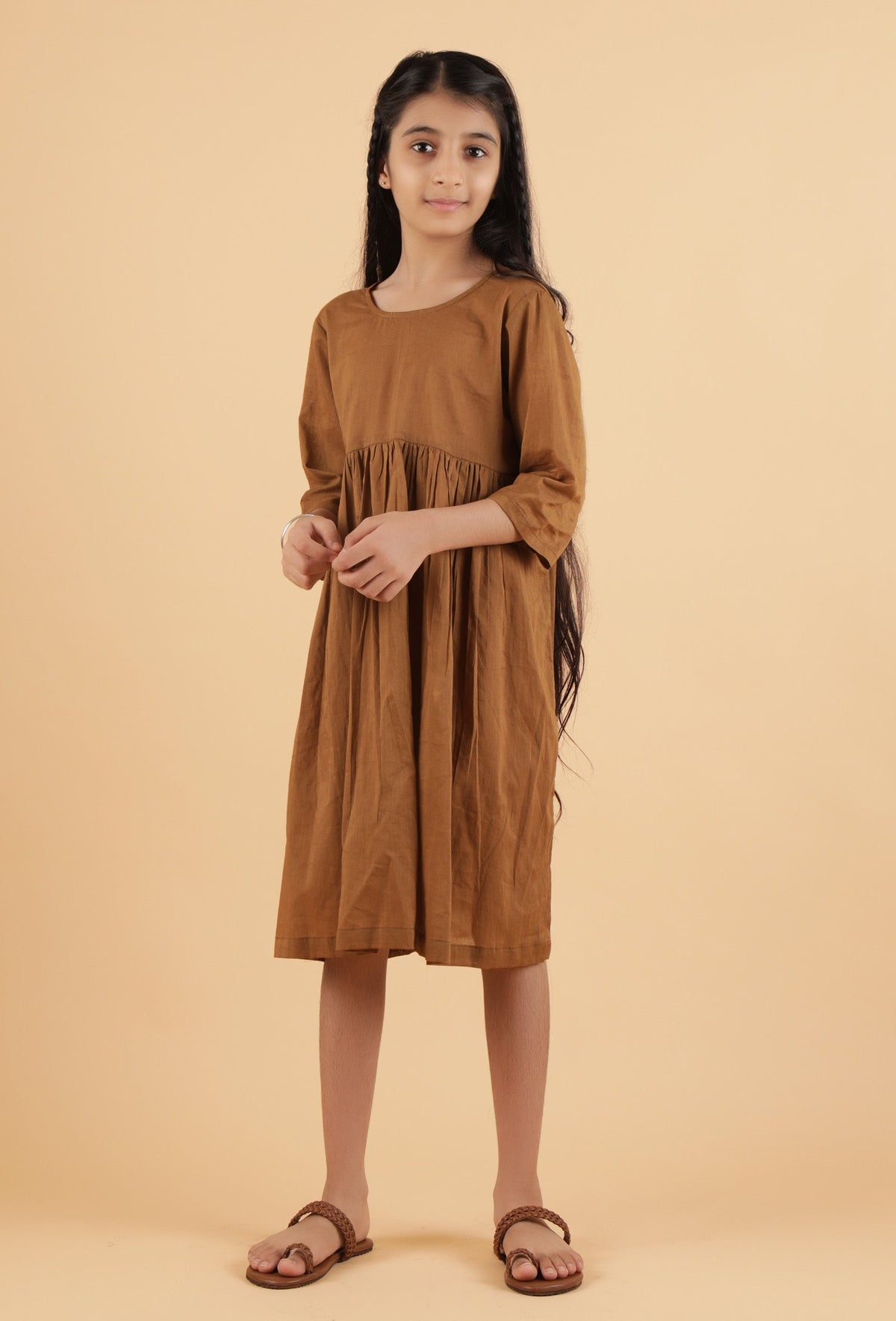 Dark Brown Mulmul Dress サイズ 9〜10歳
