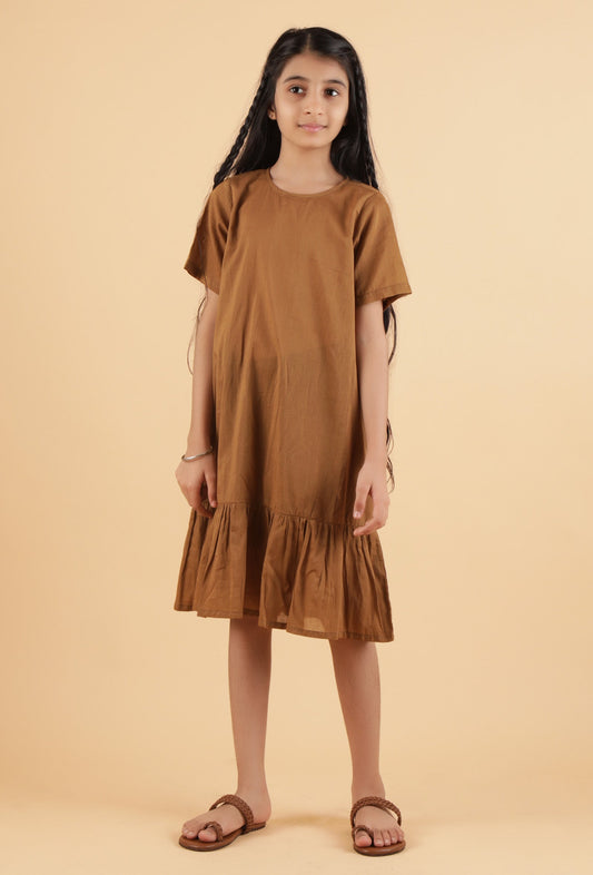 Tan Brown Mulmul Dress サイズ 9〜10歳