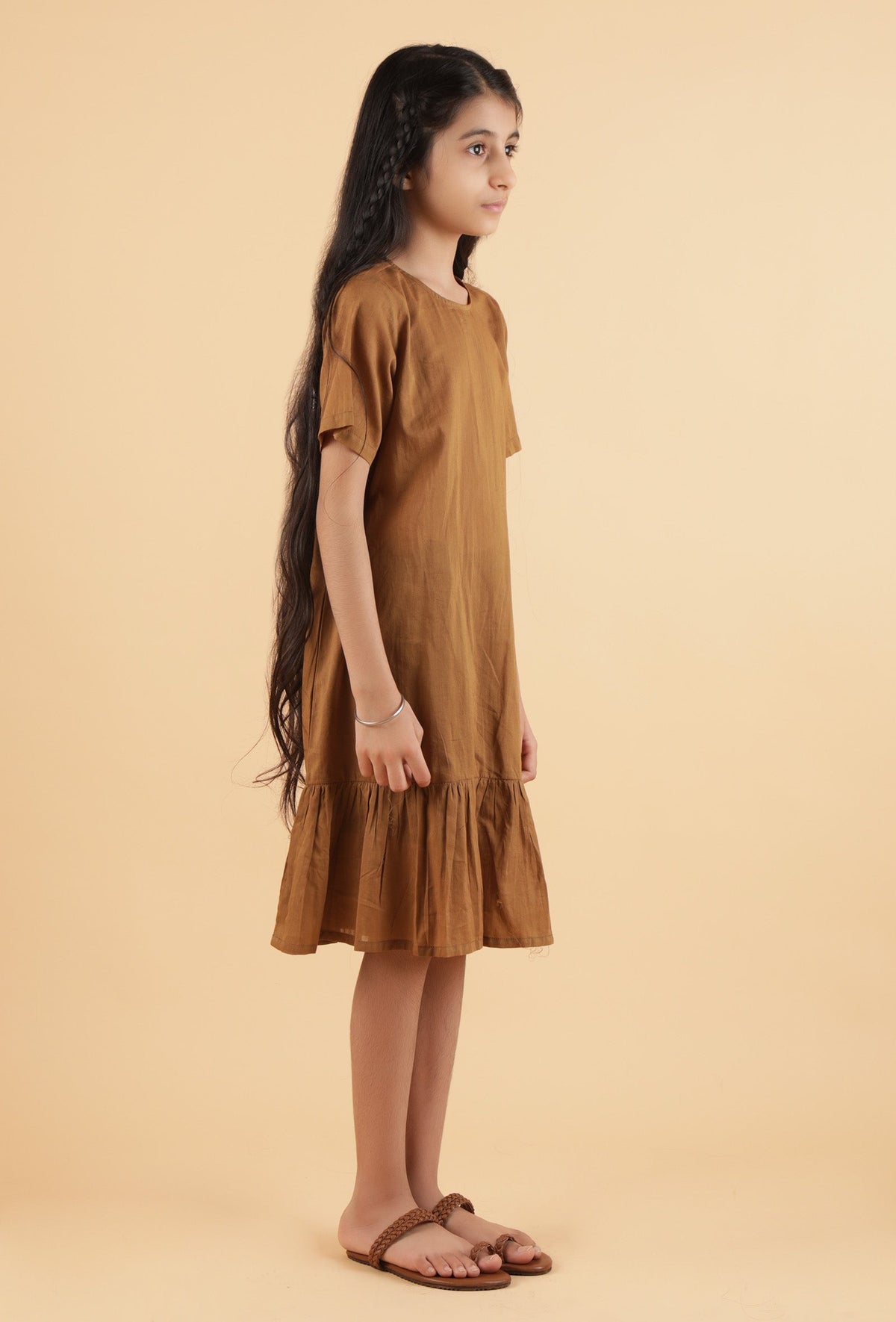 Tan Brown Mulmul Dress サイズ 9〜10歳