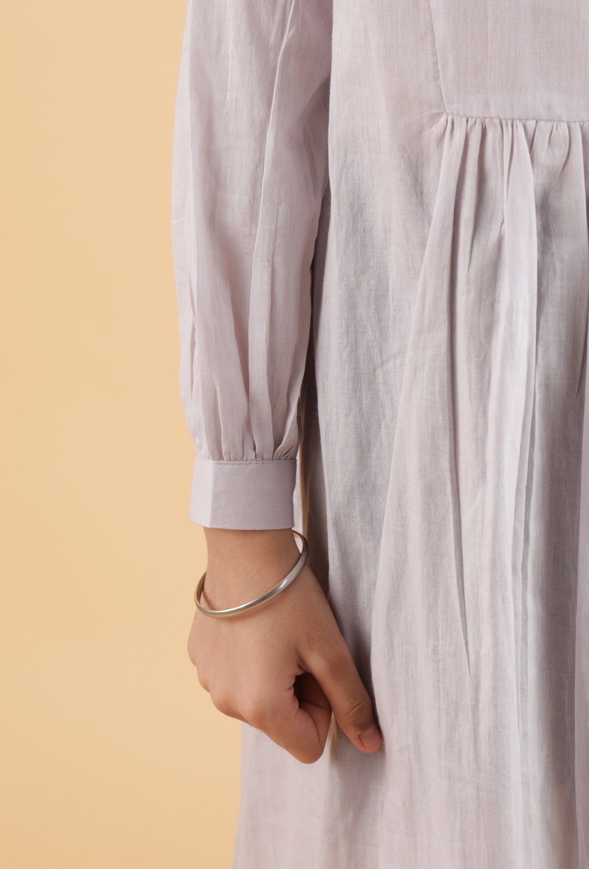 Light Grey Mulmul Dress サイズ 9〜10歳