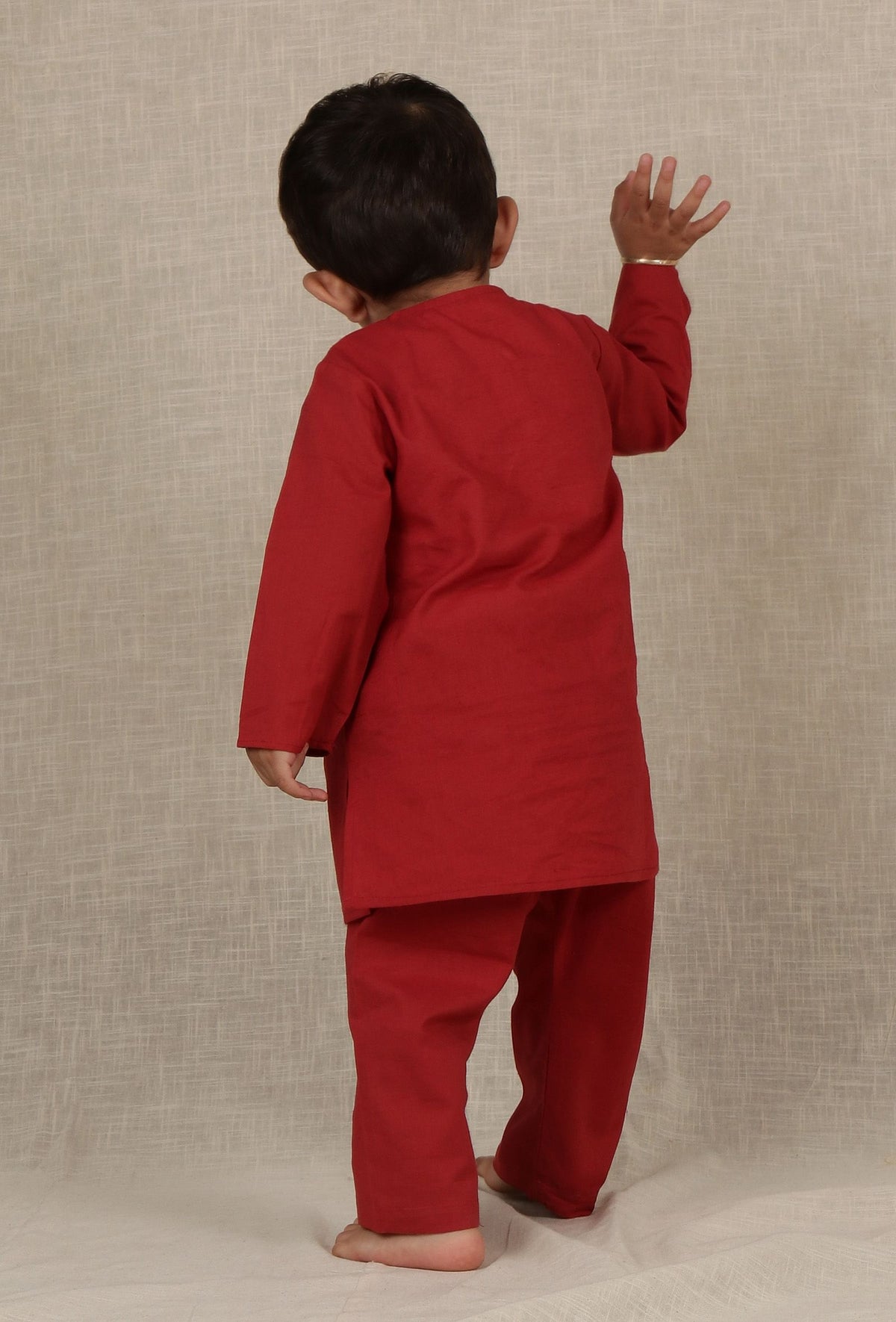 Set of 2: Darsh Maroon Red Cotton Kurta & Pyjama サイズ 1〜2歳