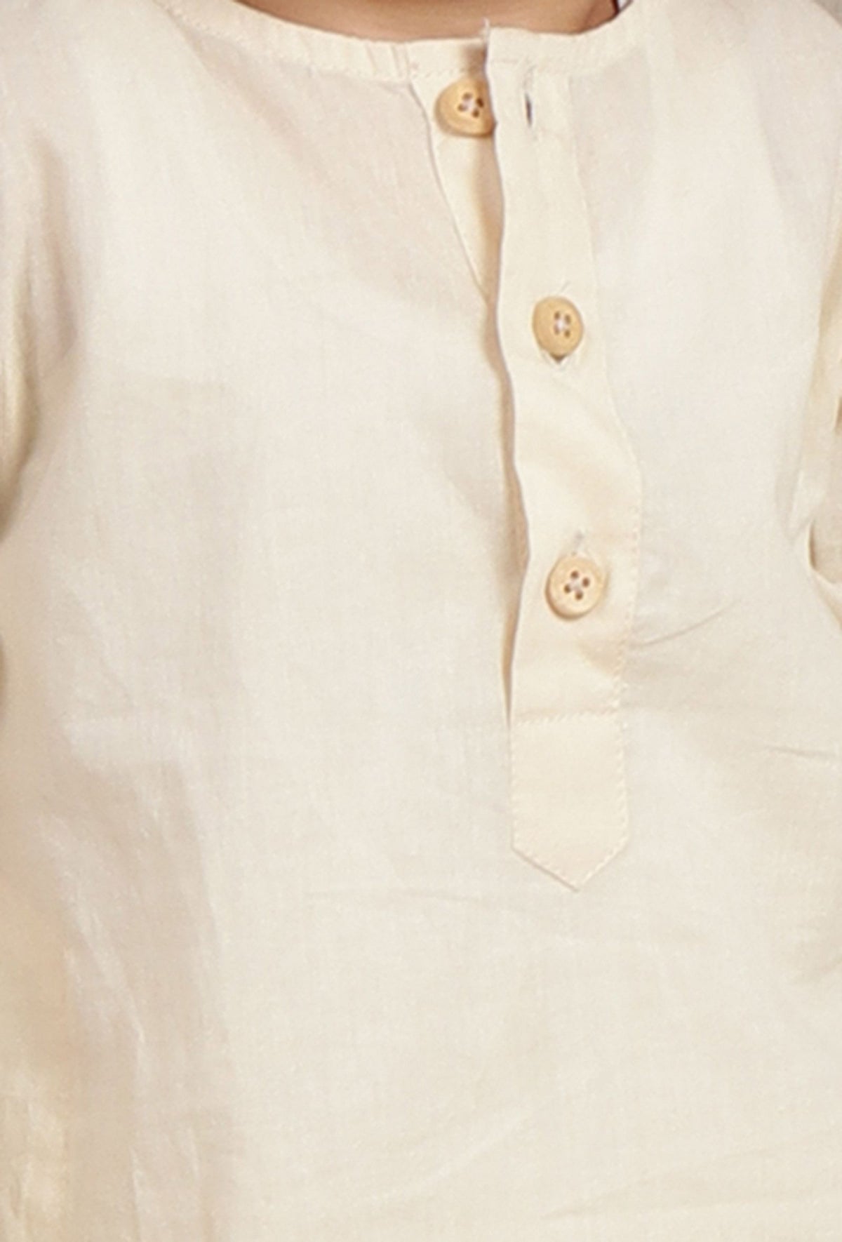 Set of 3: Angad Off-white Cotton Kurta, Pyjama & Beige Cream Kalamkari Nehru Jacket サイズ 0〜3か月