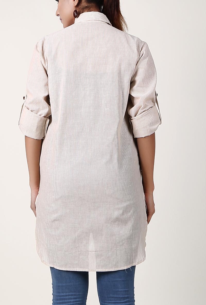 Off White Handloom Cotton Asymmetrical Shirt サイズ M