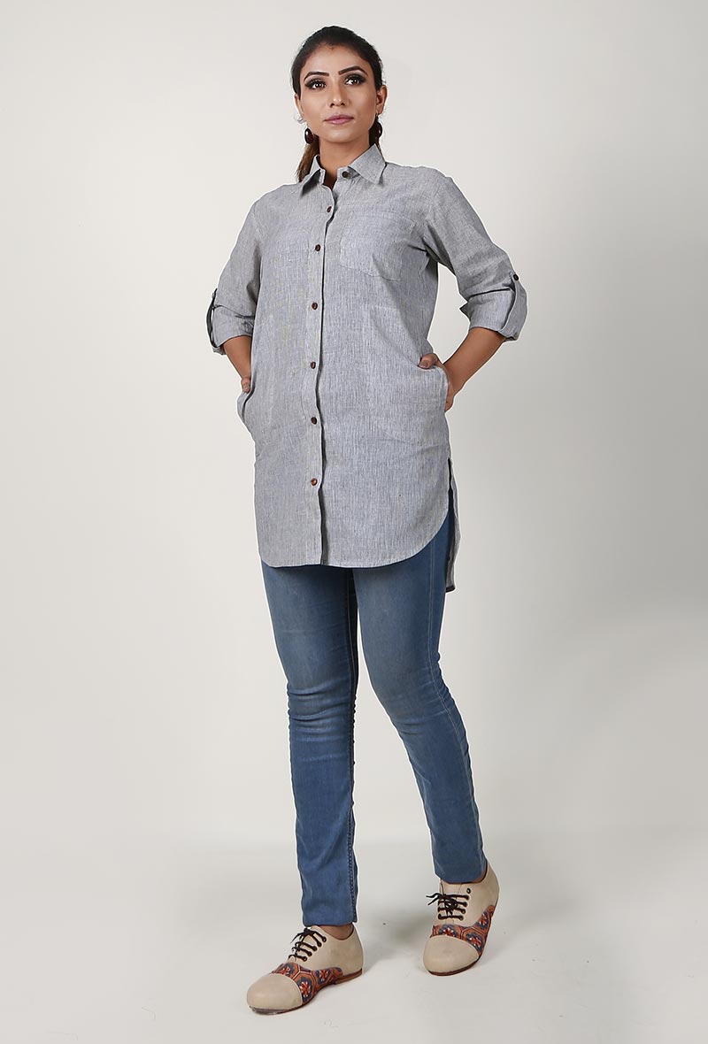 Light Grey Handloom Cotton Asymmetrical Shirt サイズ M