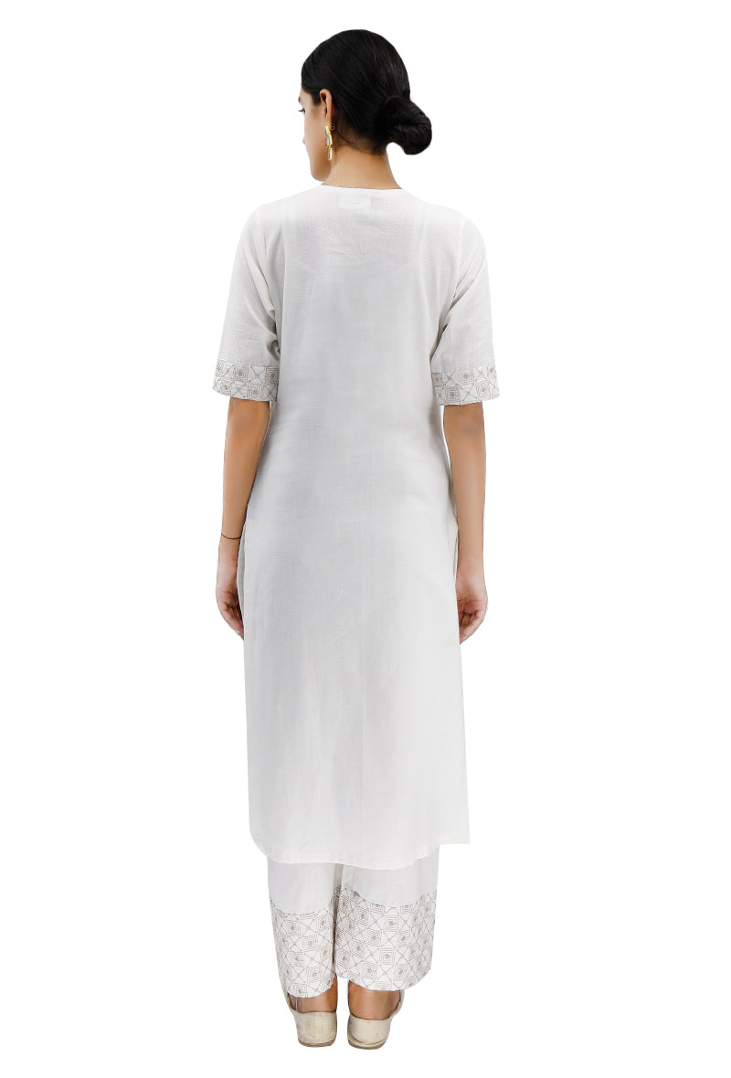 White Cotton Kurta With Off-White Kantha Embroidery サイズ S