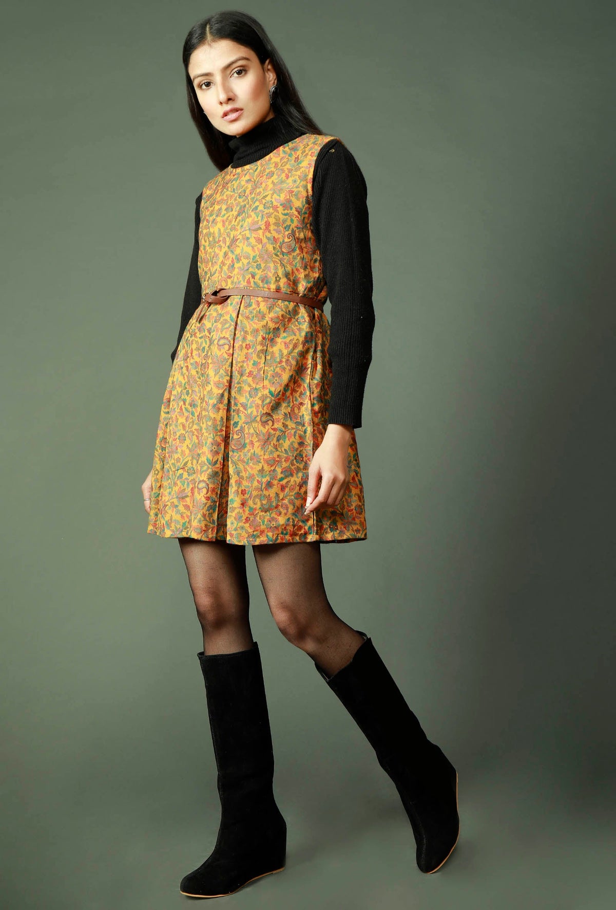 Mustard Pure Wool Kani Woven Dress With Kashmiri Pattern サイズ M