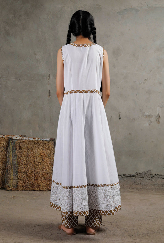 Brown and White Long Cotton Kurta サイズ S