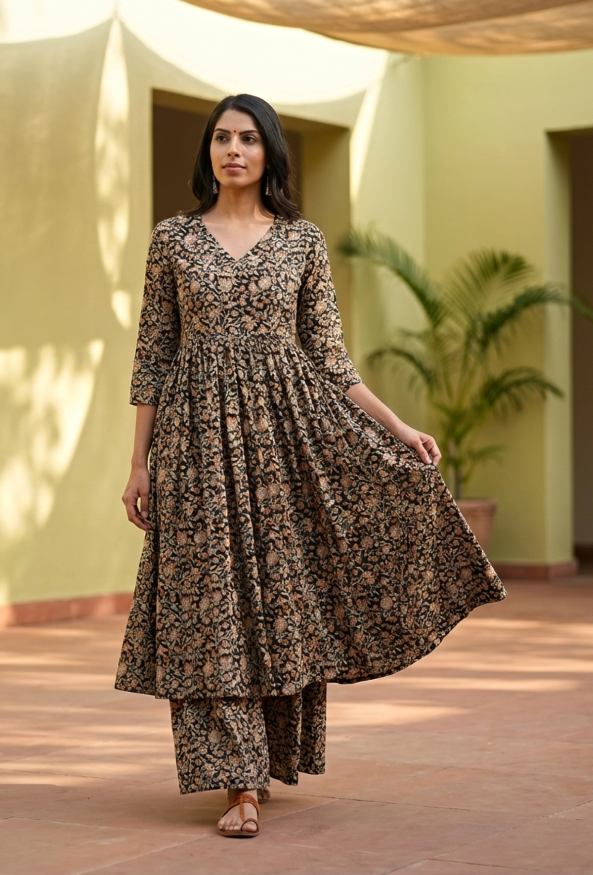 Black and Beige Kalamkari Cotton Kurta (Without Palazzo) サイズ S