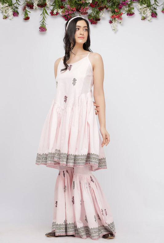 Light Pink Short Gathered Hand-Blockprinted Cotton Kurta サイズ S