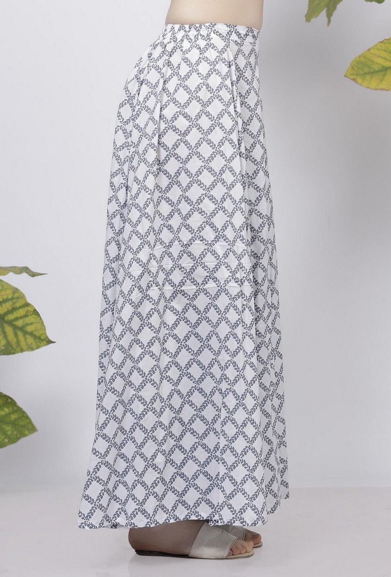 Powder Blue Criss Cross Hand-Block Printed Cotton Flared Palazzo サイズ M
