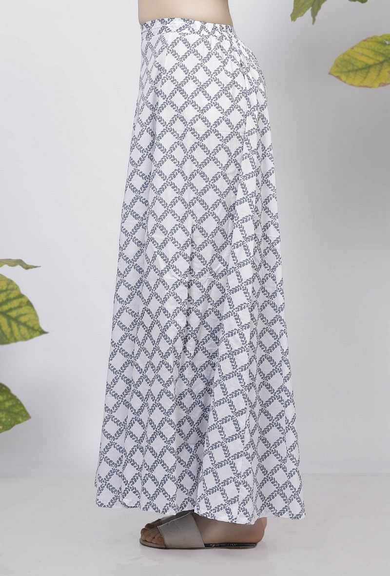 Powder Blue Criss Cross Hand-Block Printed Cotton Flared Palazzo サイズ M