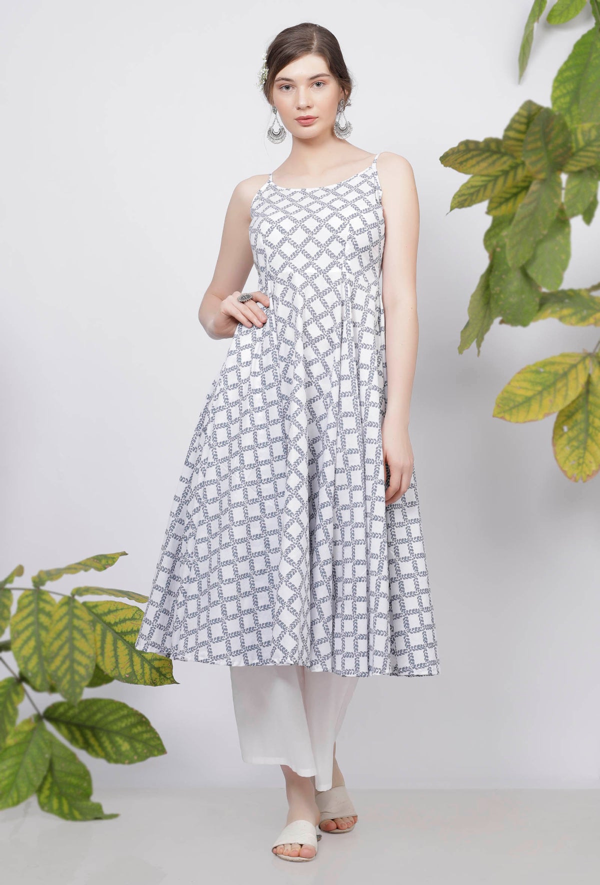 Powder Blue Criss Cross Hand-Block Printed Cotton Gathered Kurta サイズ XL