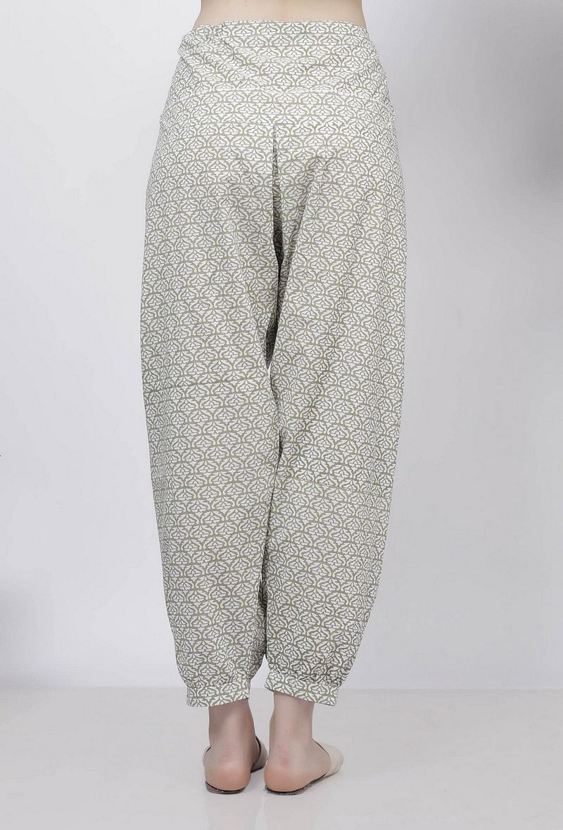 Sage Green Floral Hand-Block Printed Cotton Dhoti サイズ M