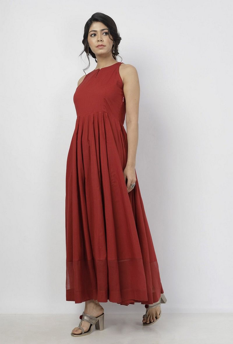 Gerua Plain Maroon Cotton Halter Neck Flared Dress with Kota Border サイズ XXXL
