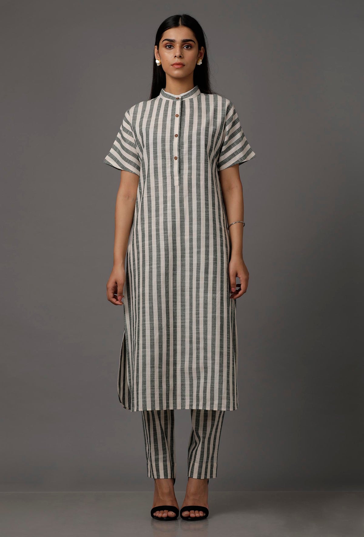 Green and White Stripes Pure Woven Cotton Kurta サイズ XS