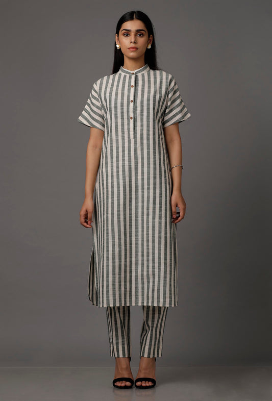 Green and White Stripes Pure Woven Cotton Kurta サイズ M