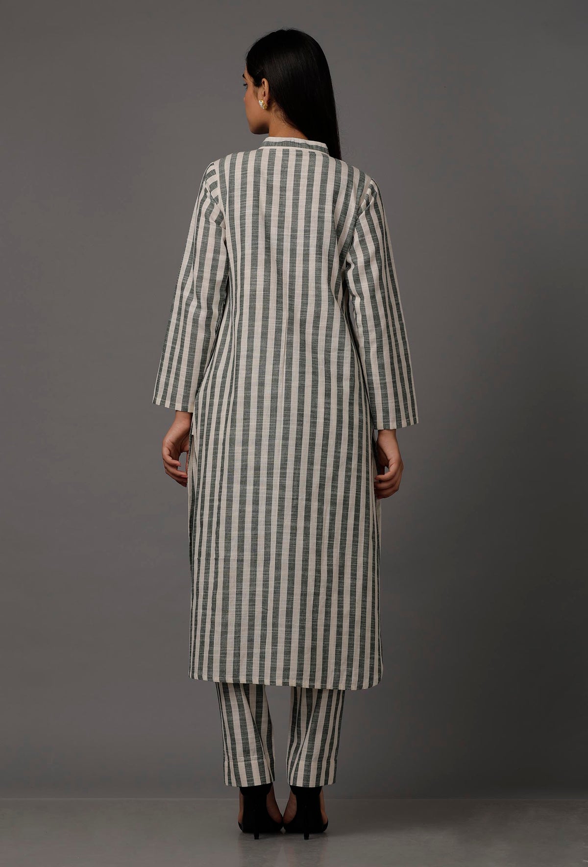 Green and White Stripes Pure Woven Cotton Kurta With Complimentary Matching Mask サイズ XS
