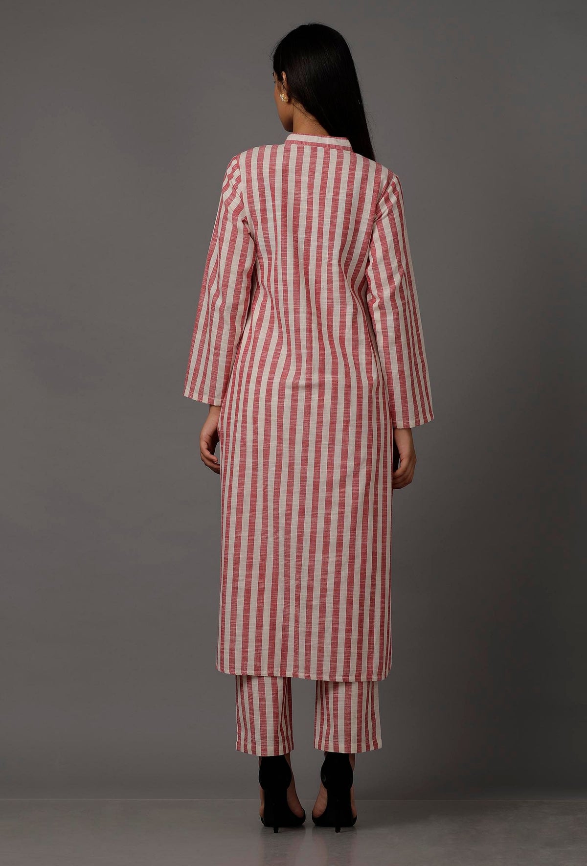 Peach Red and White Stripes Pure Woven Cotton Kurta サイズ M