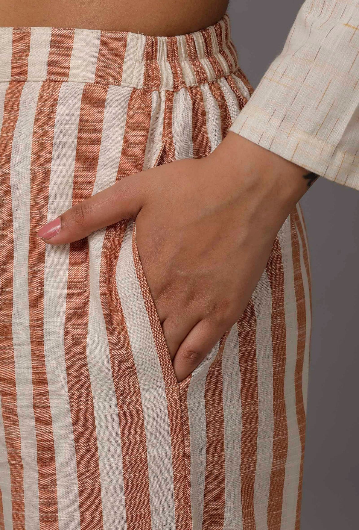 Orange and White Stripes Pure Woven Cotton Pants サイズ XS
