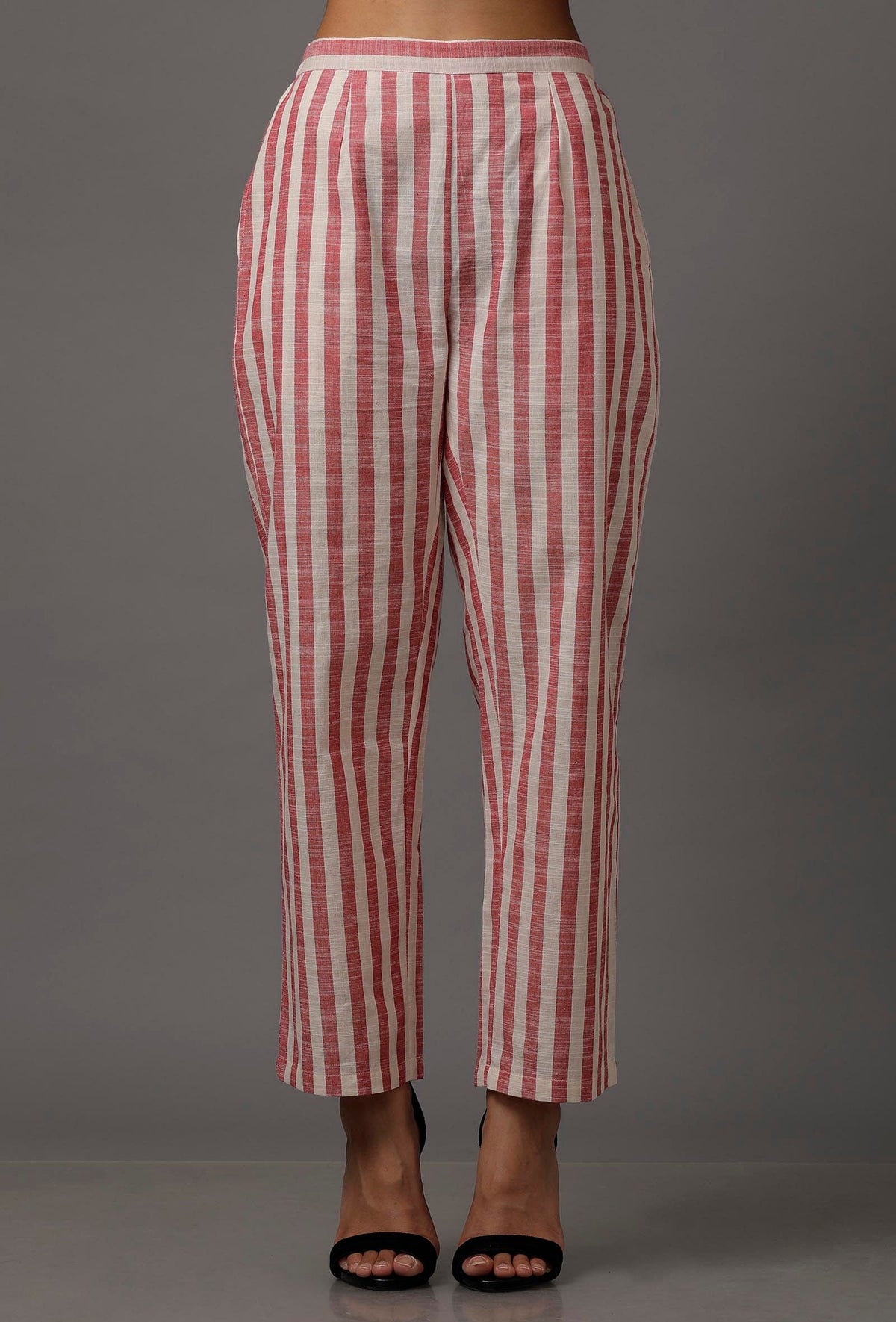 Set of 2: Red and White Stripes Pure Woven Cotton Kurta and Pants サイズ S