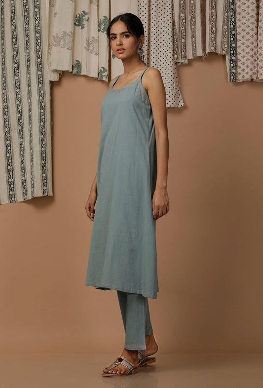 Set of 2: Powdered Blue Hand Block Printed Cotton Slip and Cotton Pants サイズ XS