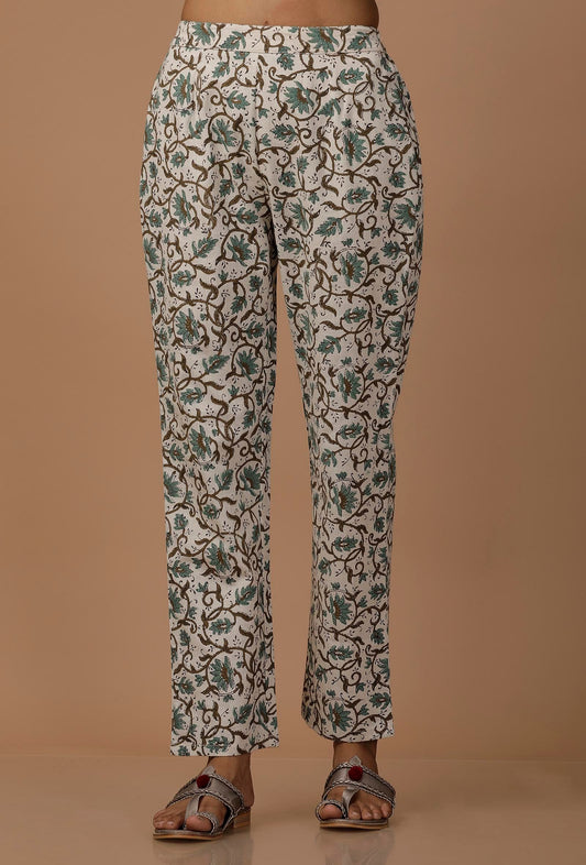 White and Blue Floral Cotton Flex Pants サイズ M