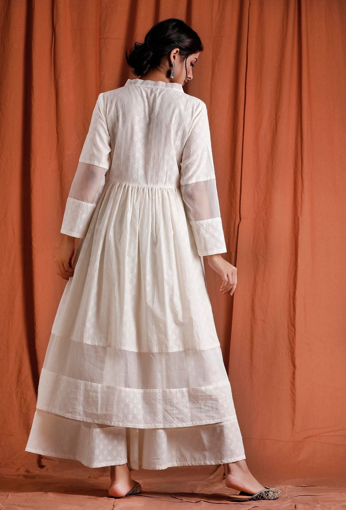 Set of 2: Off White and Golden Kurta with Palazzo サイズ XXXL