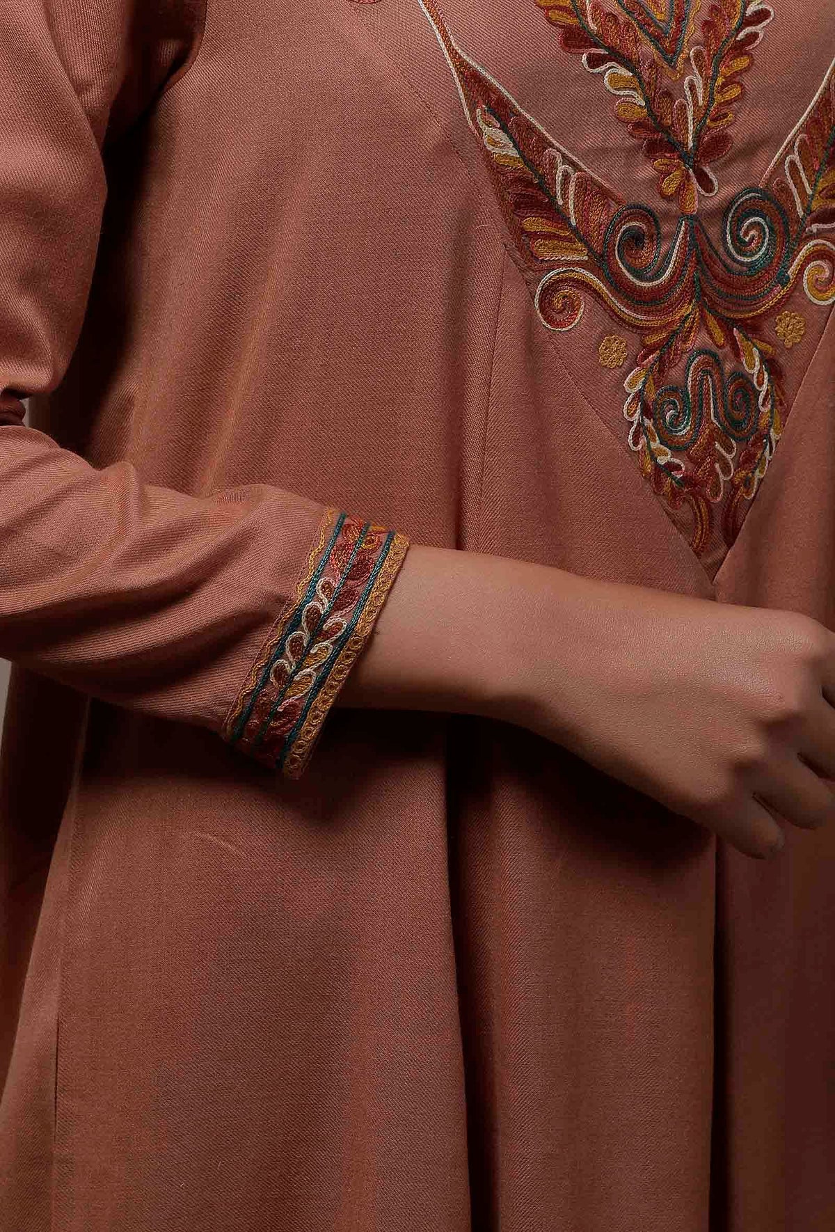 Tara Taupe Asymmetrical Woollen Kurta サイズ M