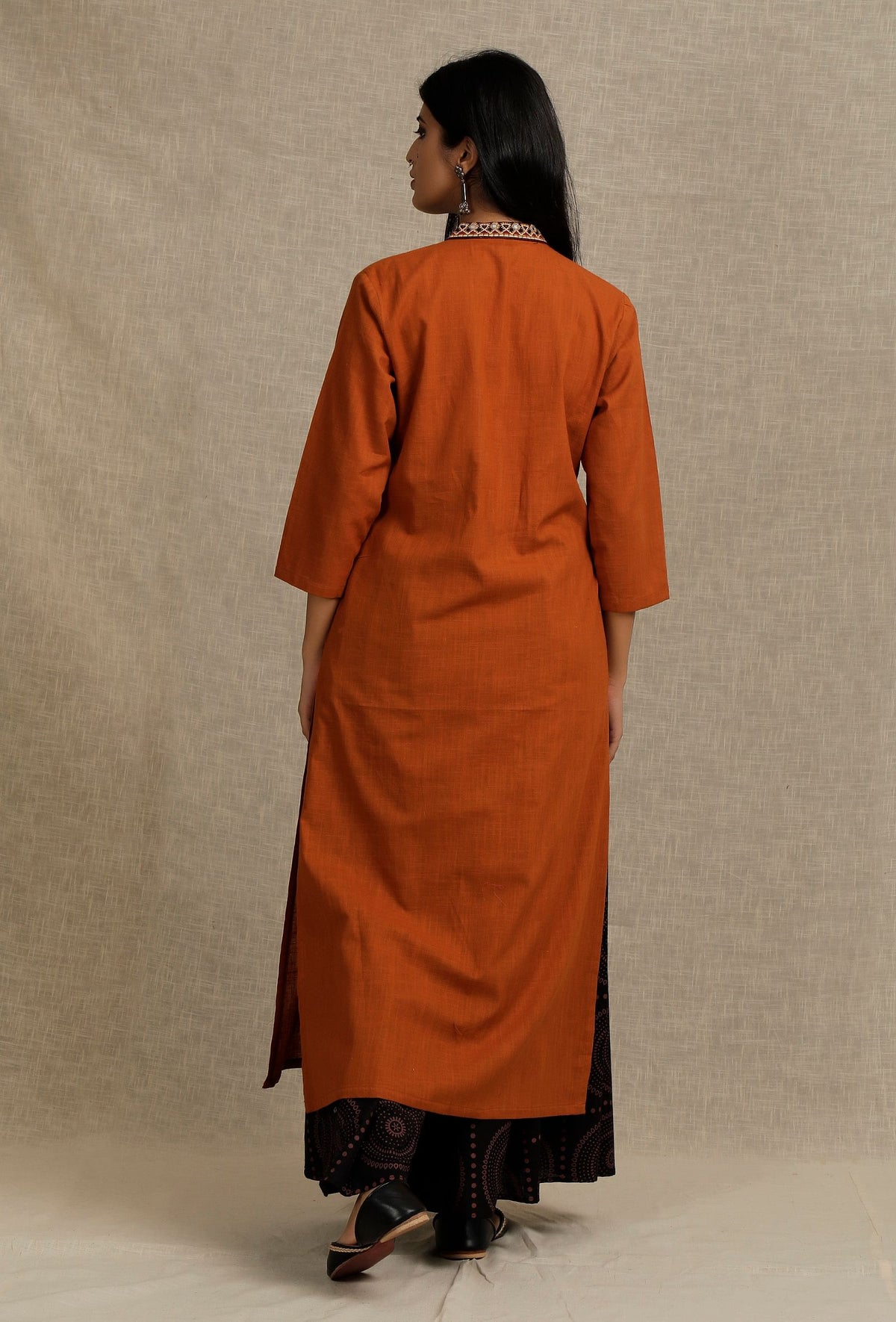 Orange Rust Cotton Slub Kurta with Mirror Embroidery サイズ XXXL