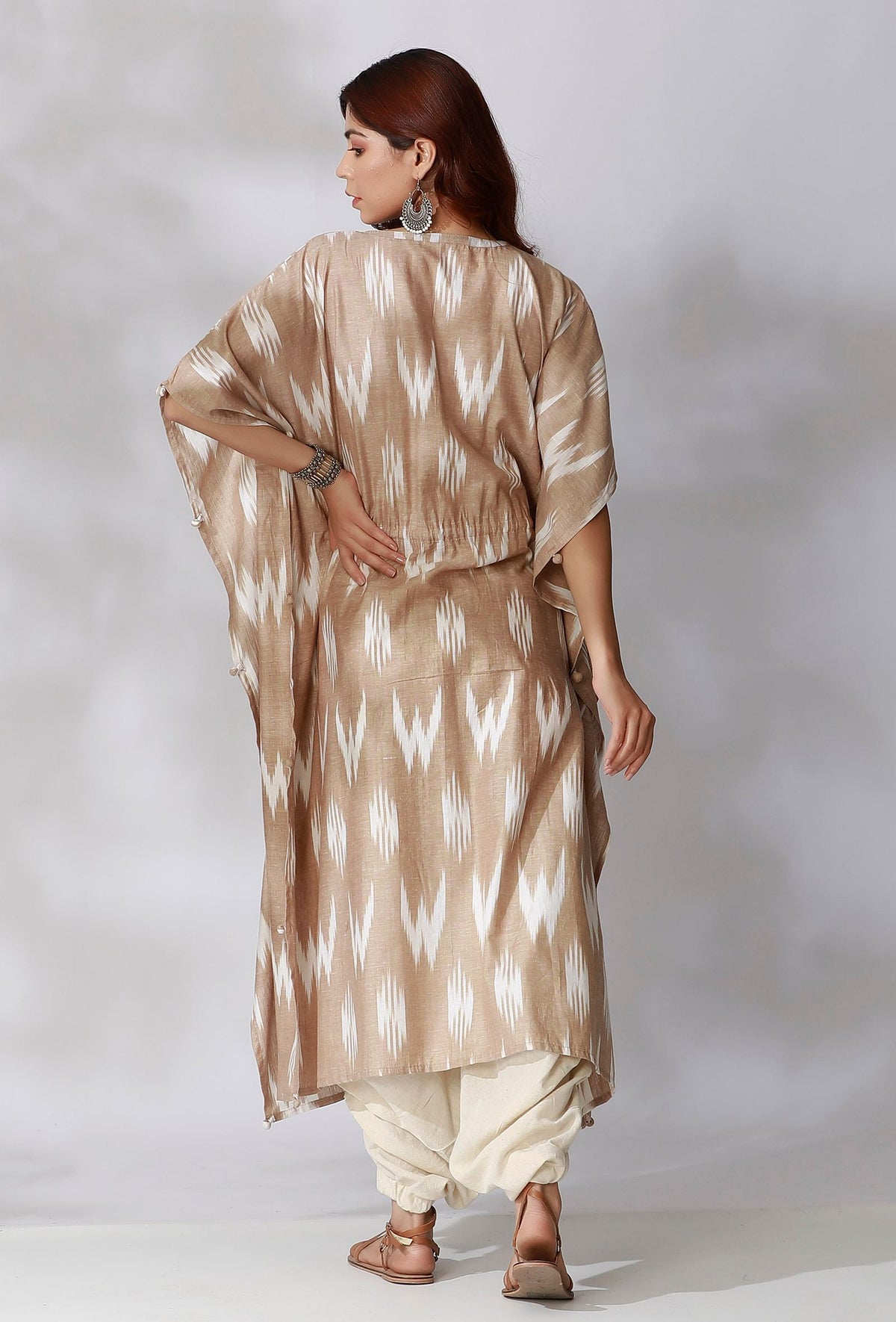 Beige Ikkat Side Tie Up Kaftan Kurta サイズ XS