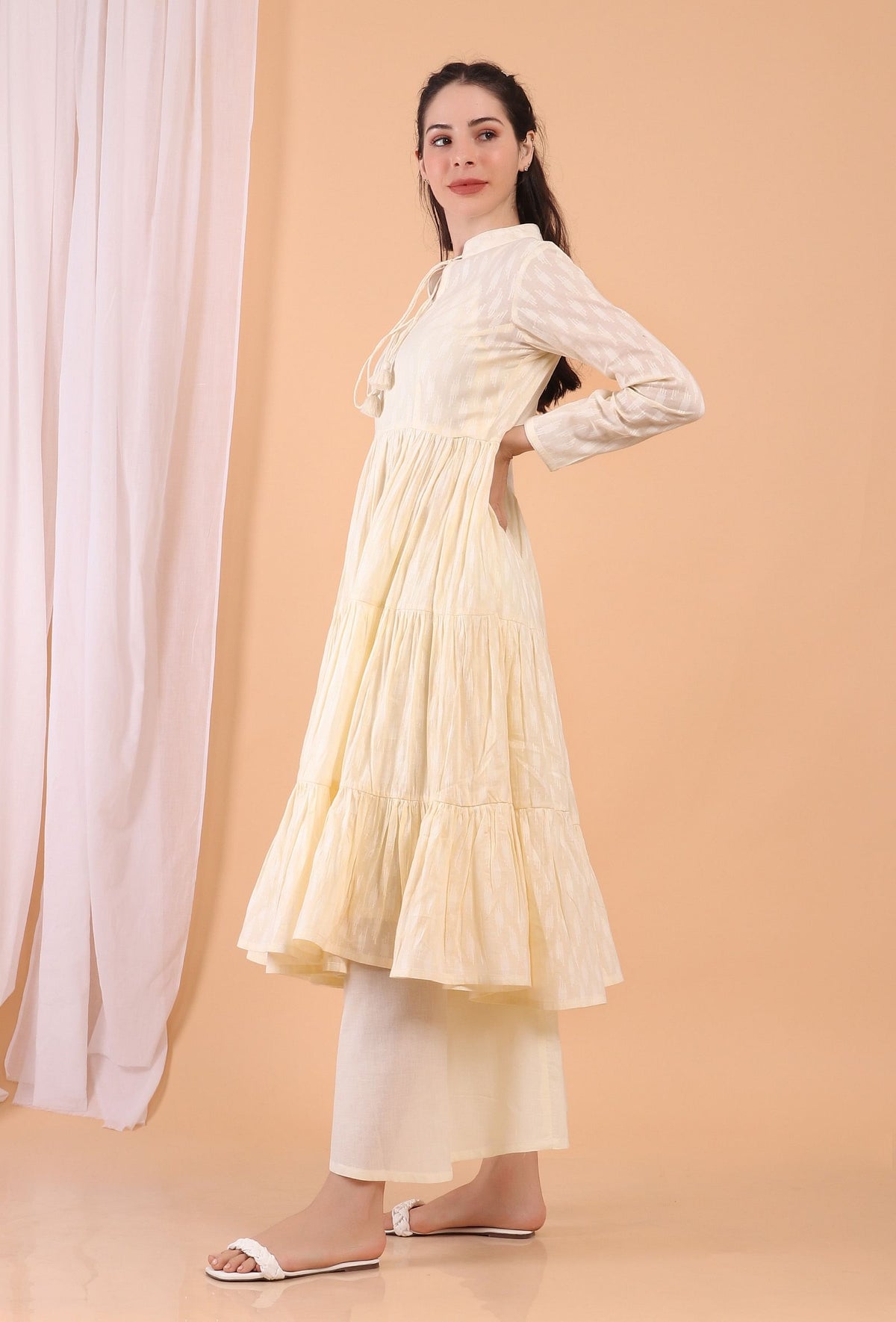 Set of 2: Cream Cotton Tiered Gathered Dress with Pants サイズ XXXL