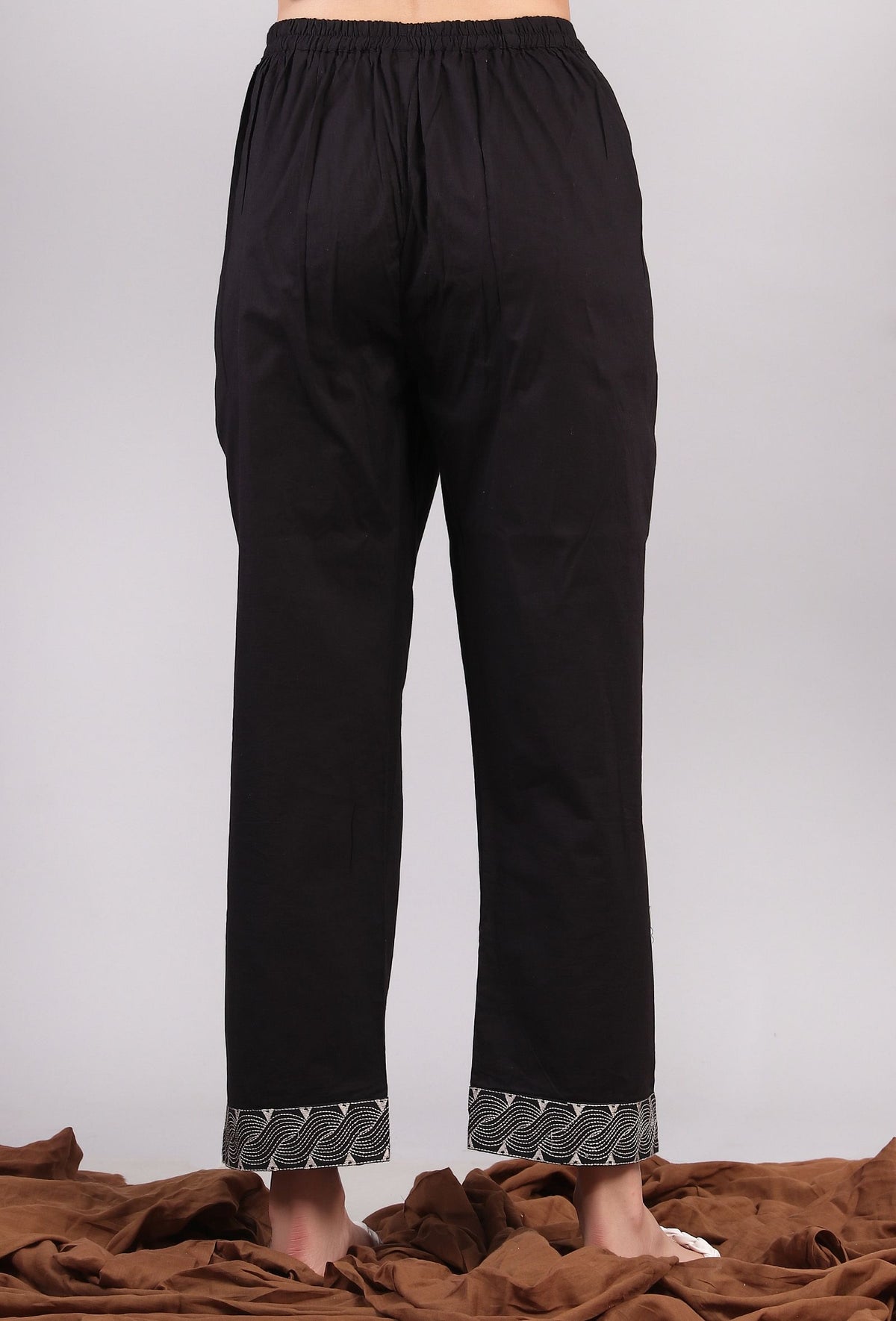 Black Straight Cotton Pants サイズ M