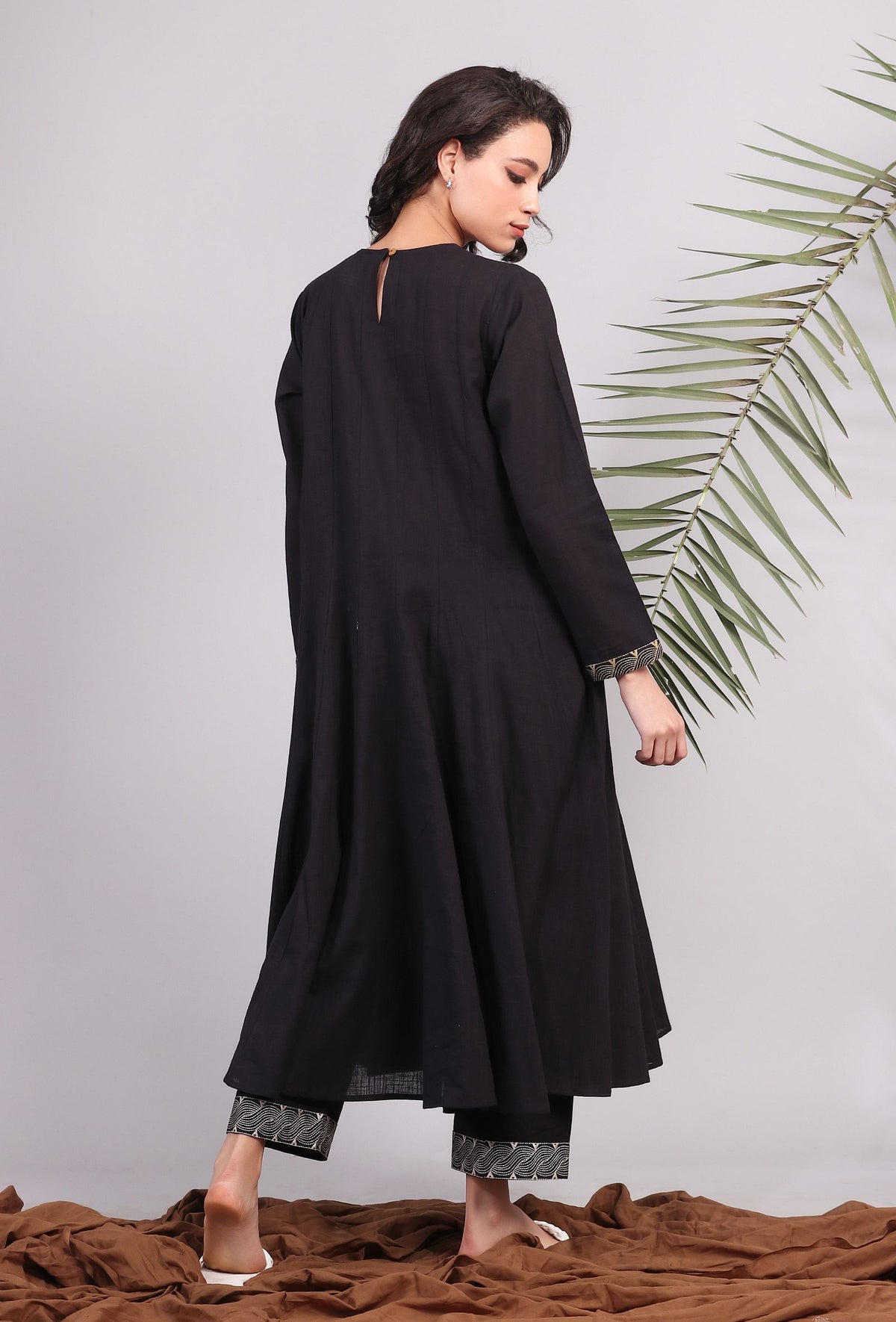 Black Flared Kalidar Kantha Kurta Dress サイズ XL