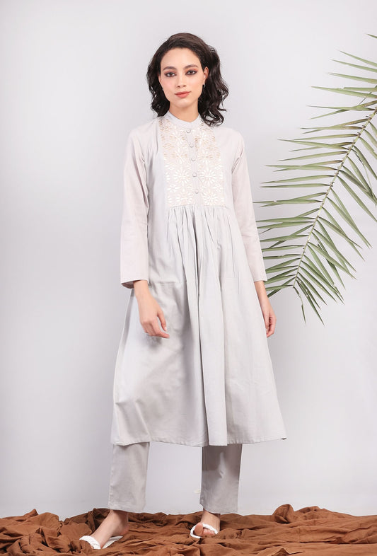 Set of 2: Steel Gray Bandh Gala Front Gathered Kurta Dress with Narrow Pants サイズ XS