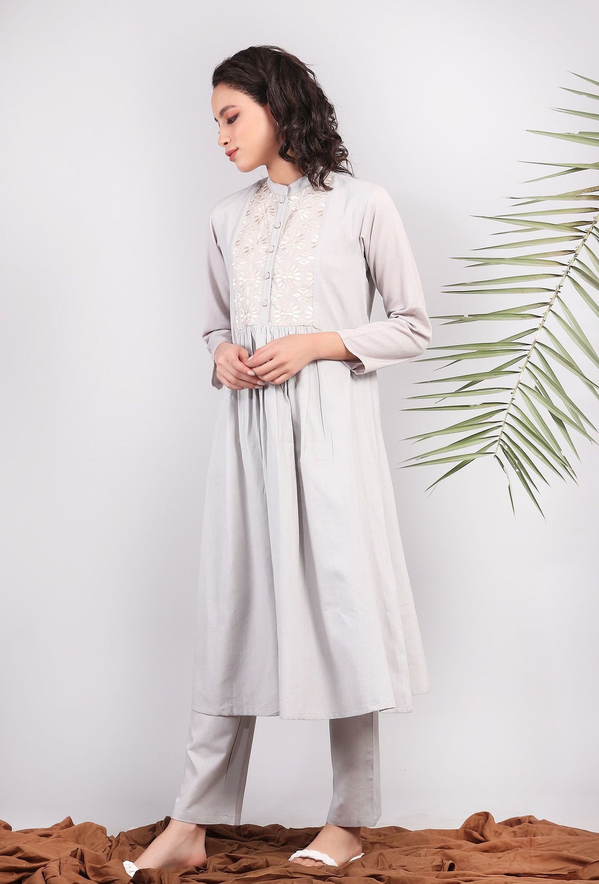 Set of 2: Steel Gray Bandh Gala Front Gathered Kurta Dress with Narrow Pants サイズ XS