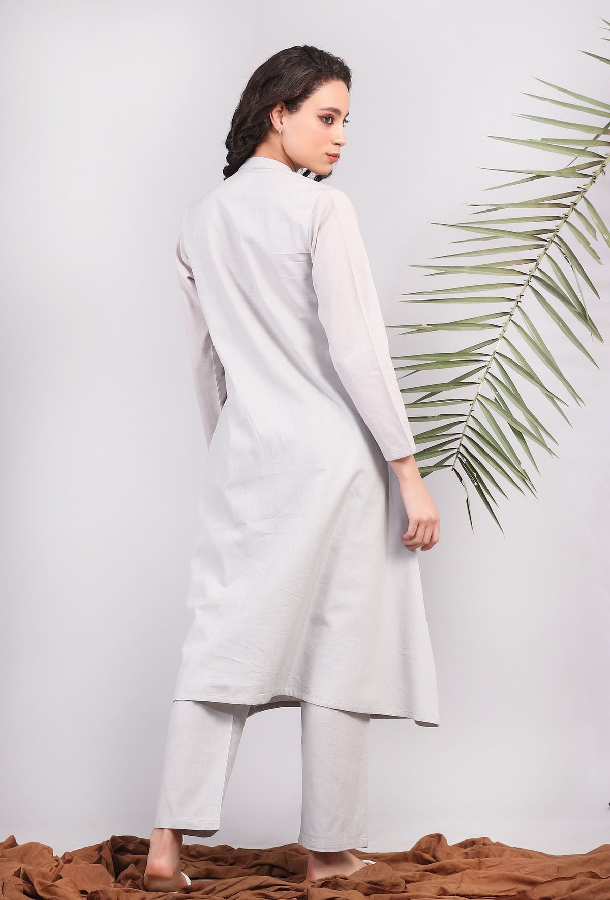 Set of 2: Steel Gray Bandh Gala Front Gathered Kurta Dress with Narrow Pants サイズ XS