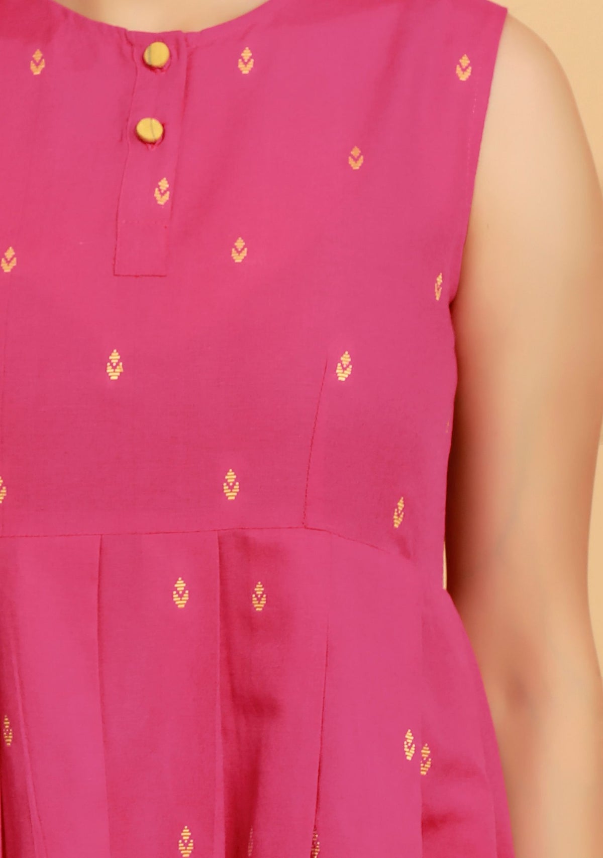 Pink Pleated Flared Sleeveless Woven Dress サイズ XL