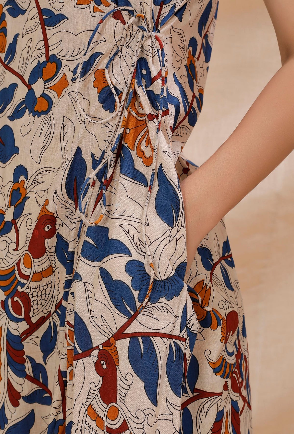 Beige Kalamkari Cotton Angrakha Kurta サイズ XXL