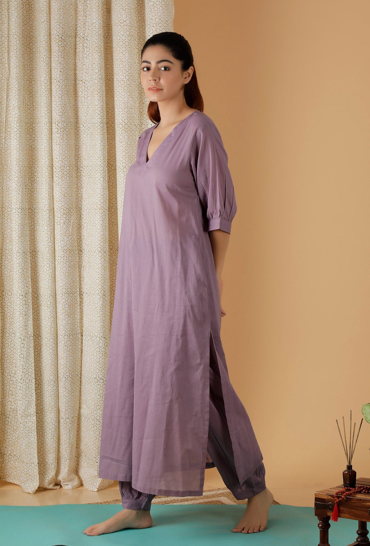 Mulmul Cotton Lilac V Neck Kurta サイズ S