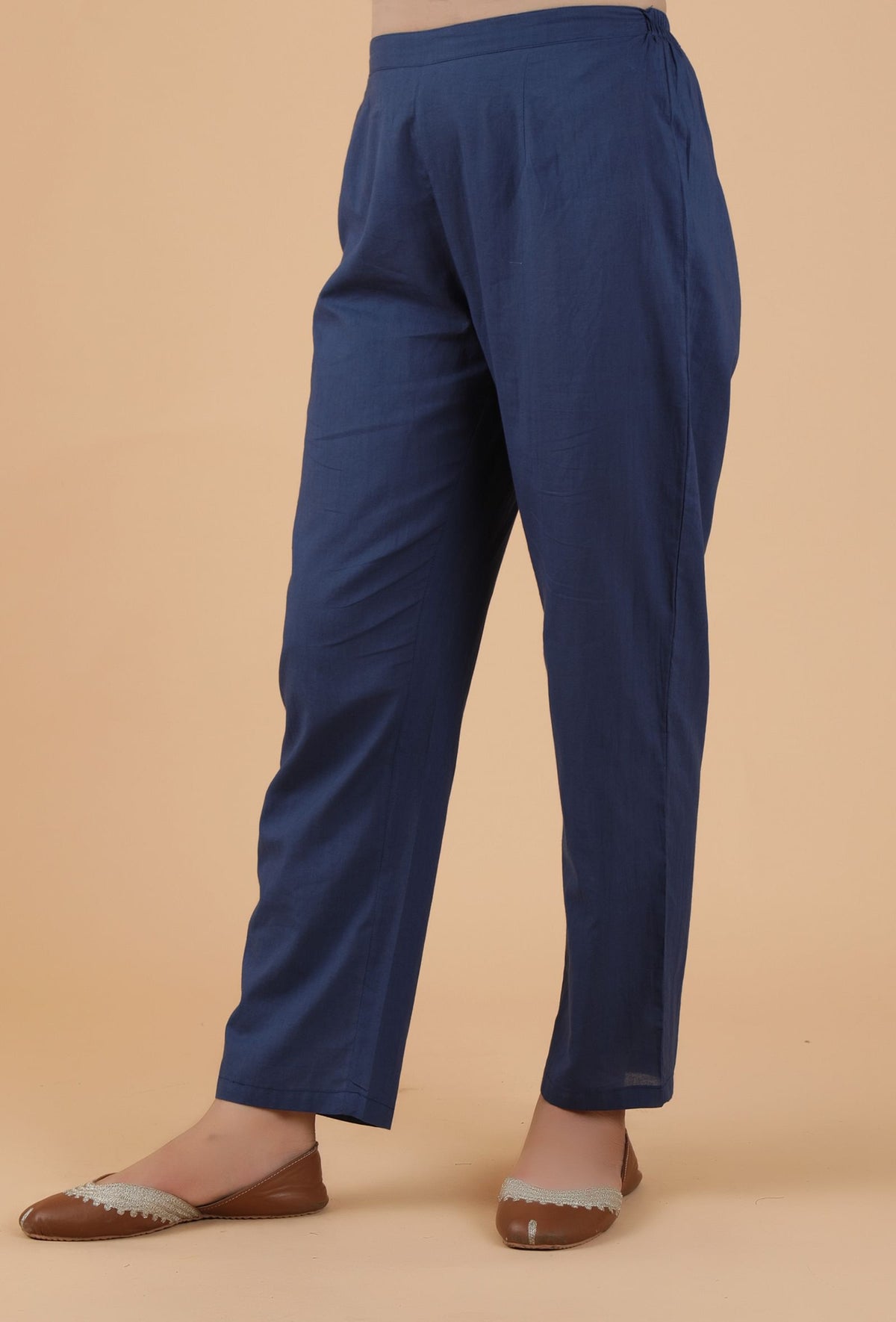 Alekhya Solid Indigo Blue Narrow Fit Pants サイズ S