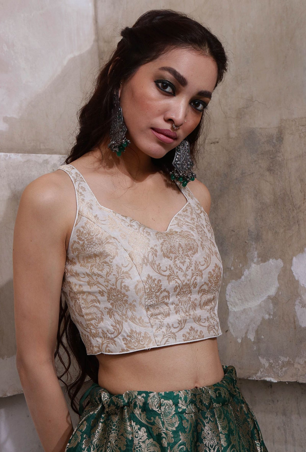 Ivory Banarasi Jacquard Crop Top With Tassels サイズ XS