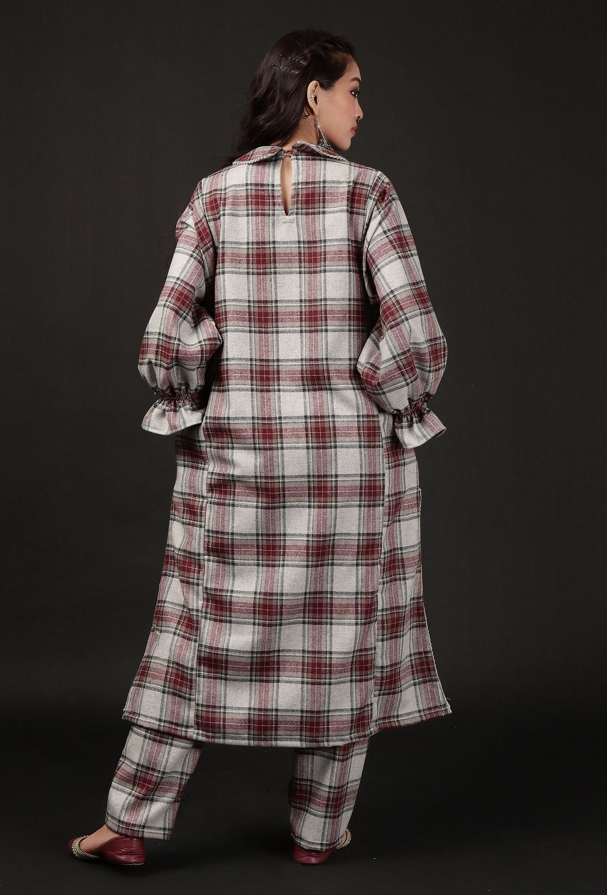 Smoke Grey Woven Tartan Checks Phiran Kurta With Pockets サイズ XS