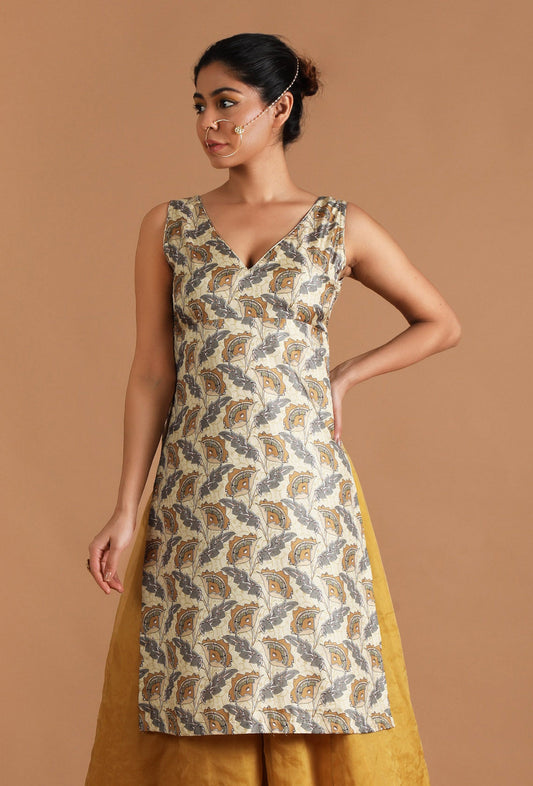 Prisha Allover Kalamkari Straight Kurta サイズ M
