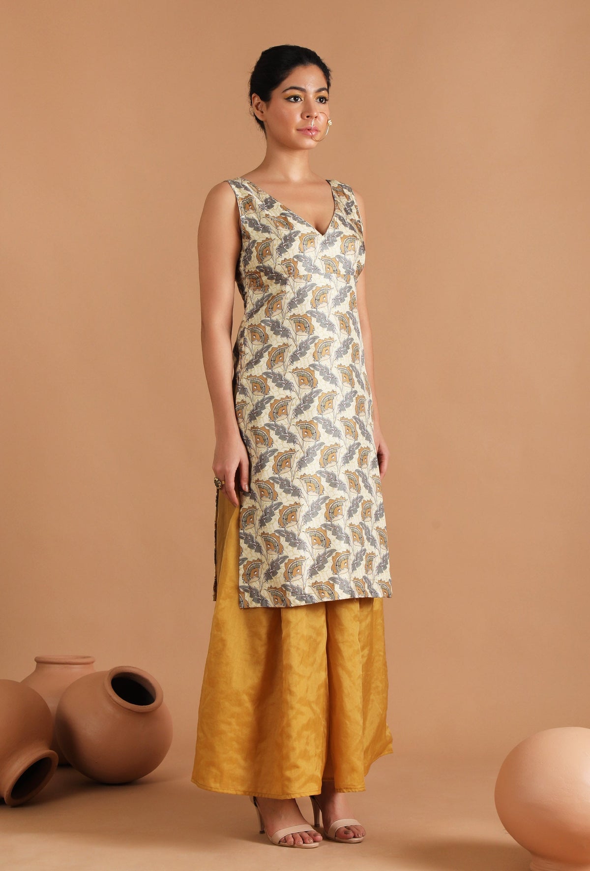 Prisha Allover Kalamkari Straight Kurta サイズ M