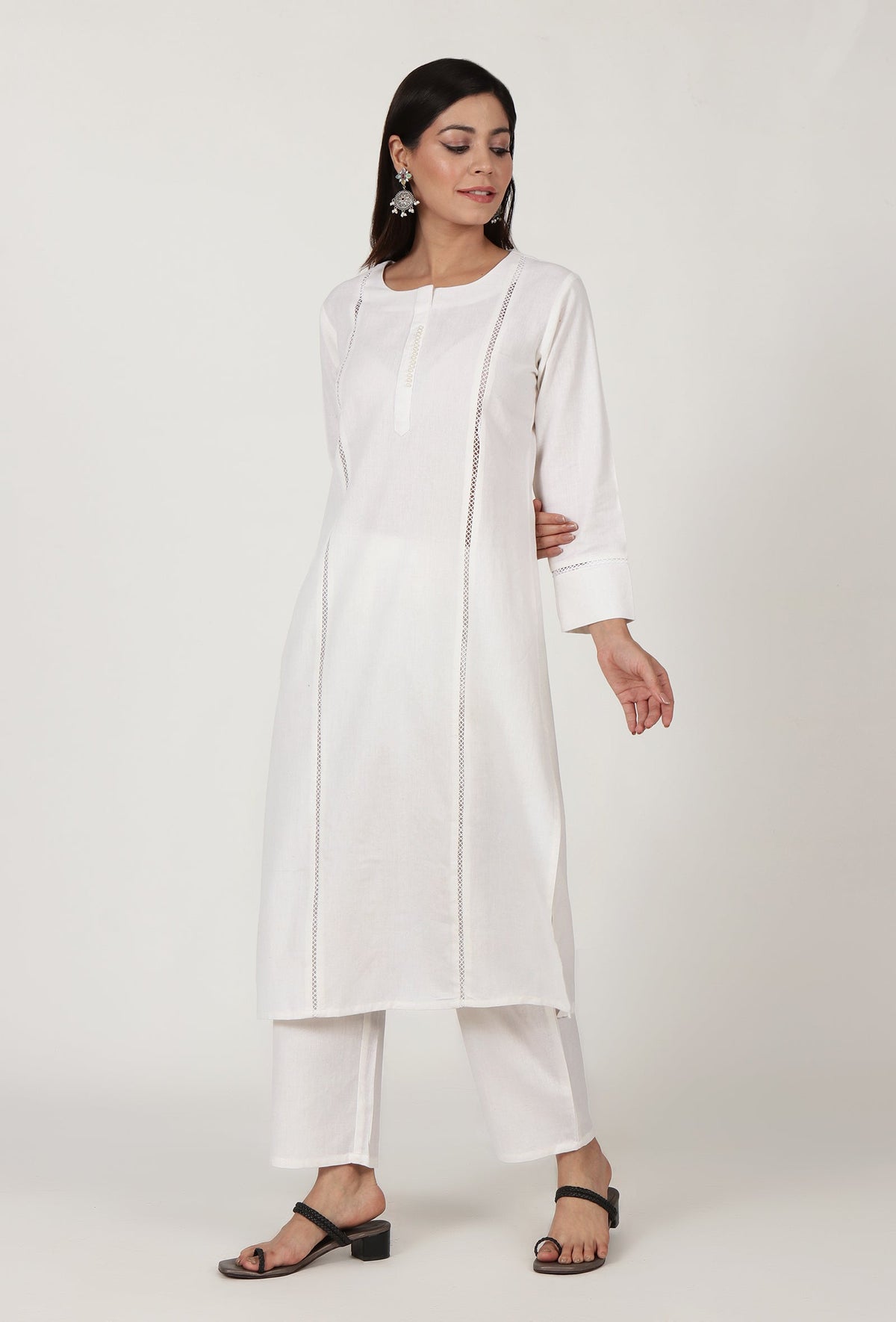 White Moti Handwork Cotton Kurta サイズ S