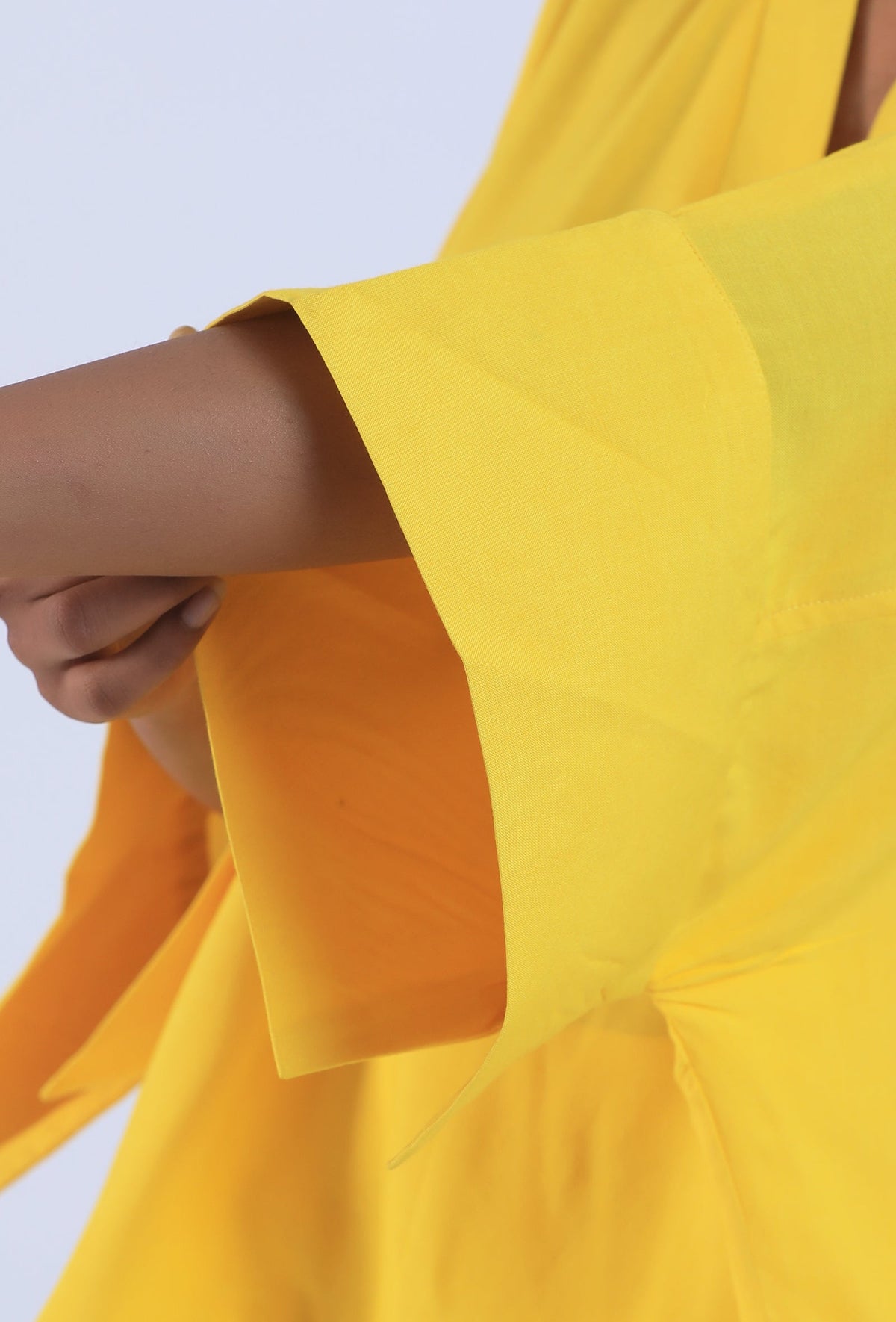 Yellow Color V-Neck Top サイズ XXL