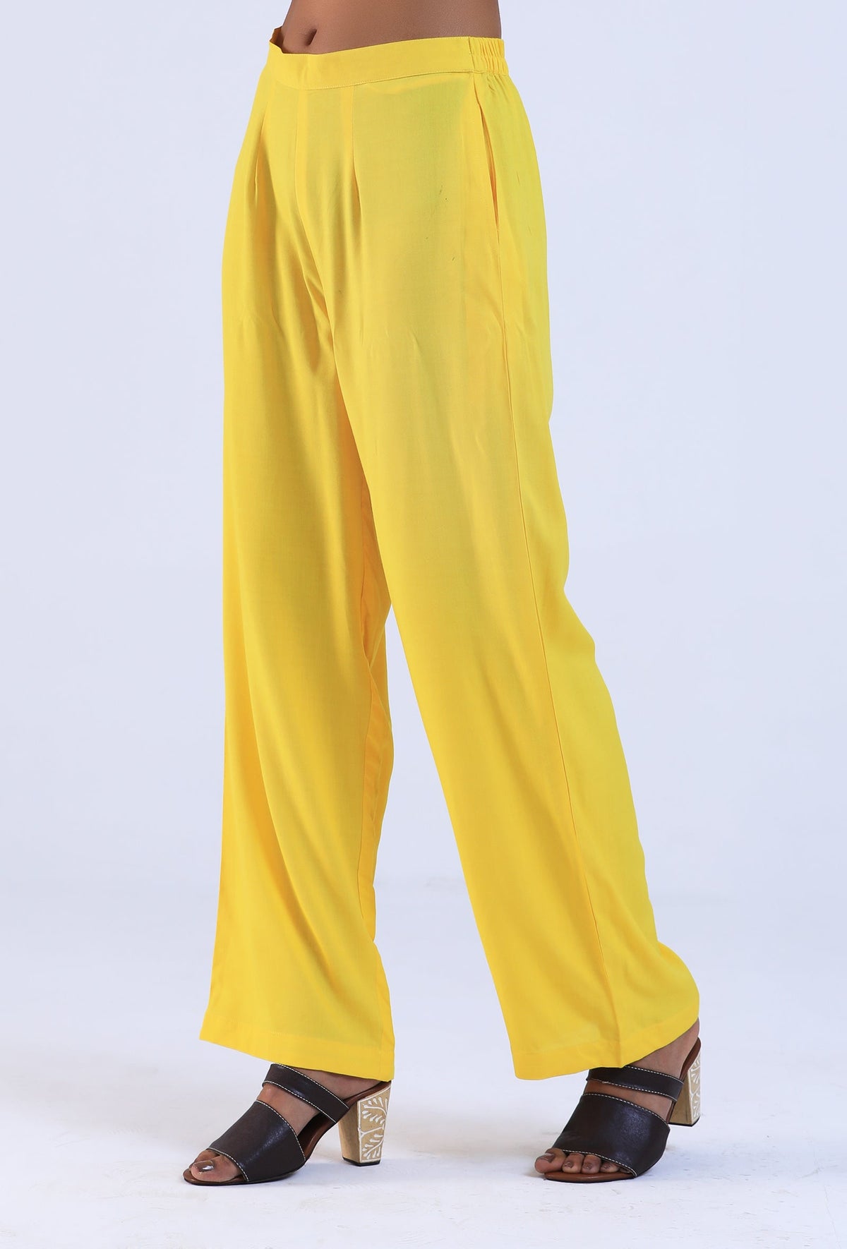 Yellow Color Women Pant サイズ L