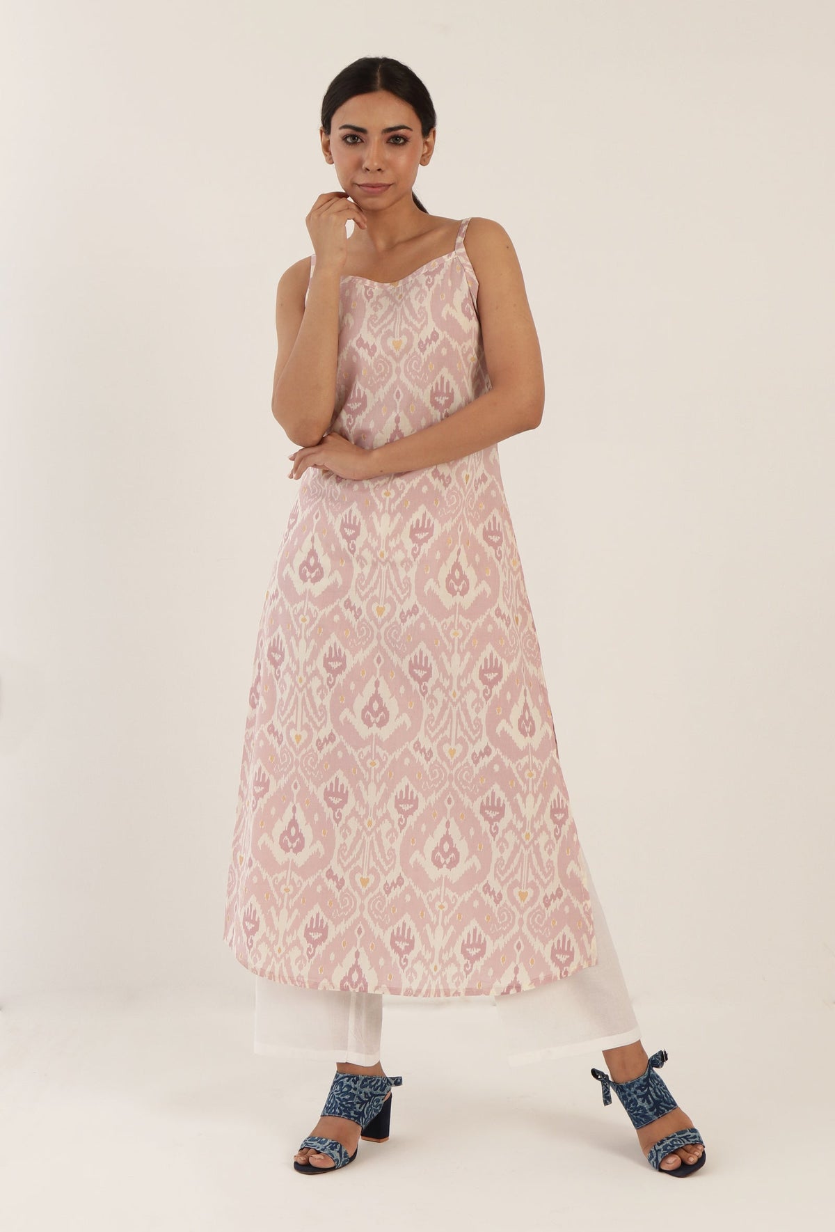 Pine Cone Color Cotton Slip With Multicolor Motif サイズ S